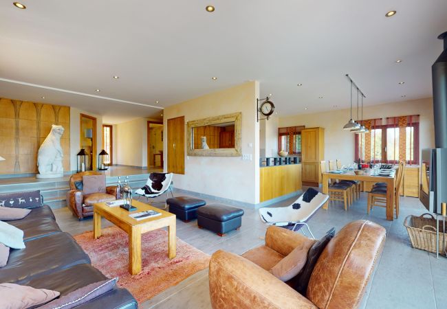 Chalet in Haute-Nendaz - Axaari - VIEW & SUNNY chalet 10 pers Chalet in Haute-Nendaz - Axaari - VIEW & SUNNY chalet 10 pers