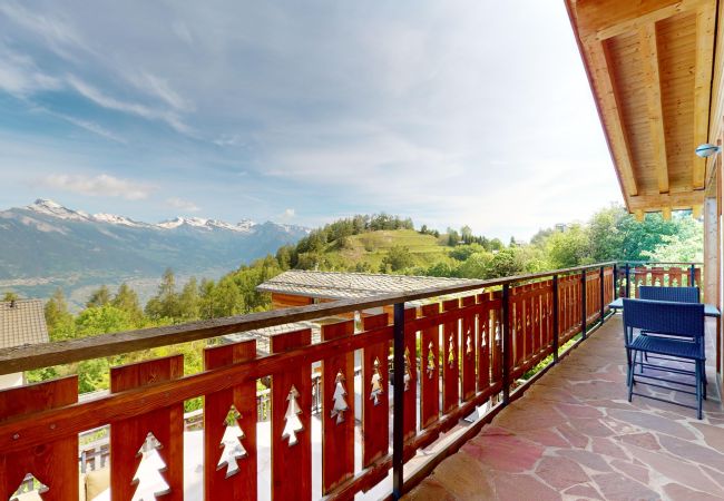 Chalet in Haute-Nendaz - Axaari - VIEW & SUNNY chalet 10 pers Chalet in Haute-Nendaz - Axaari - VIEW & SUNNY chalet 10 pers
