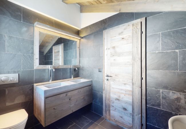 Chalet in Vex - Ecureuil noir COSY & QUIET chalet 10 personnes Chalet in Vex - Ecureuil noir COSY & QUIET chalet 10 personnes