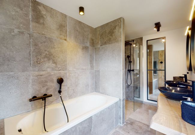 Chalet in Les Masses - Arnold LUXE & COSY chalet 12 personnes Les Masses Chalet in Les Masses - Arnold LUXE & COSY chalet 12 personnes Les Masses