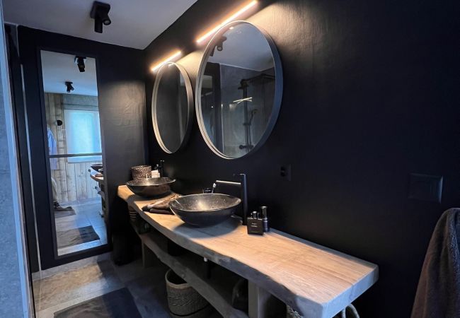 Chalet in Les Masses - Arnold LUXE & COSY chalet 12 personnes Les Masses Chalet in Les Masses - Arnold LUXE & COSY chalet 12 personnes Les Masses