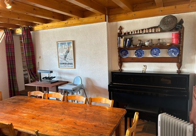 Chalet in Veysonnaz - Les Trembles MOUNTAIN & QUIET chalet 12 pers Chalet in Veysonnaz - Les Trembles MOUNTAIN & QUIET chalet 12 pers