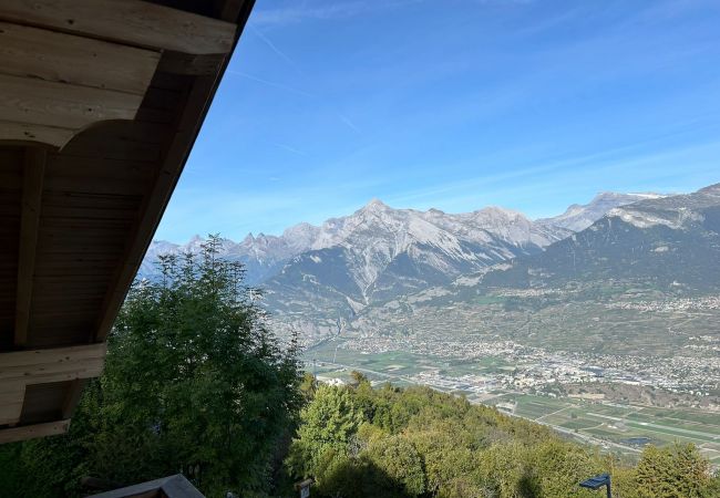 Chalet in Veysonnaz - Les Trembles MOUNTAIN & QUIET chalet 12 pers Chalet in Veysonnaz - Les Trembles MOUNTAIN & QUIET chalet 12 pers