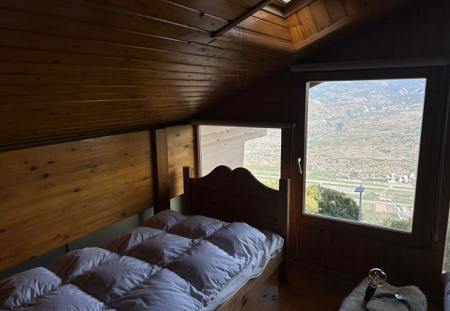Chalet in Veysonnaz - Les Trembles MOUNTAIN & QUIET chalet 12 pers Chalet in Veysonnaz - Les Trembles MOUNTAIN & QUIET chalet 12 pers