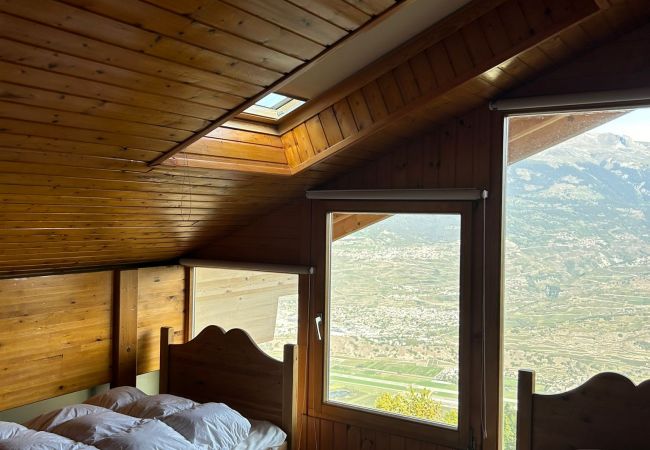 Chalet in Veysonnaz - Les Trembles MOUNTAIN & QUIET chalet 12 pers Chalet in Veysonnaz - Les Trembles MOUNTAIN & QUIET chalet 12 pers