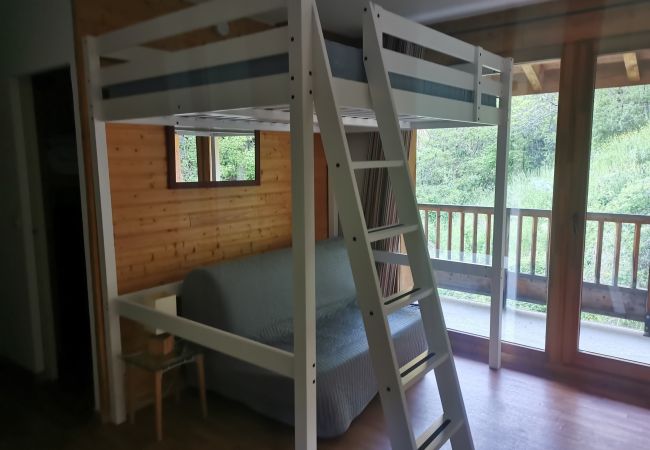 Studio in Orelle - Hameau 5 201a - SPA & PISCINE studio 4 pers. Studio in Orelle - Hameau 5 201a - SPA & PISCINE studio 4 pers.