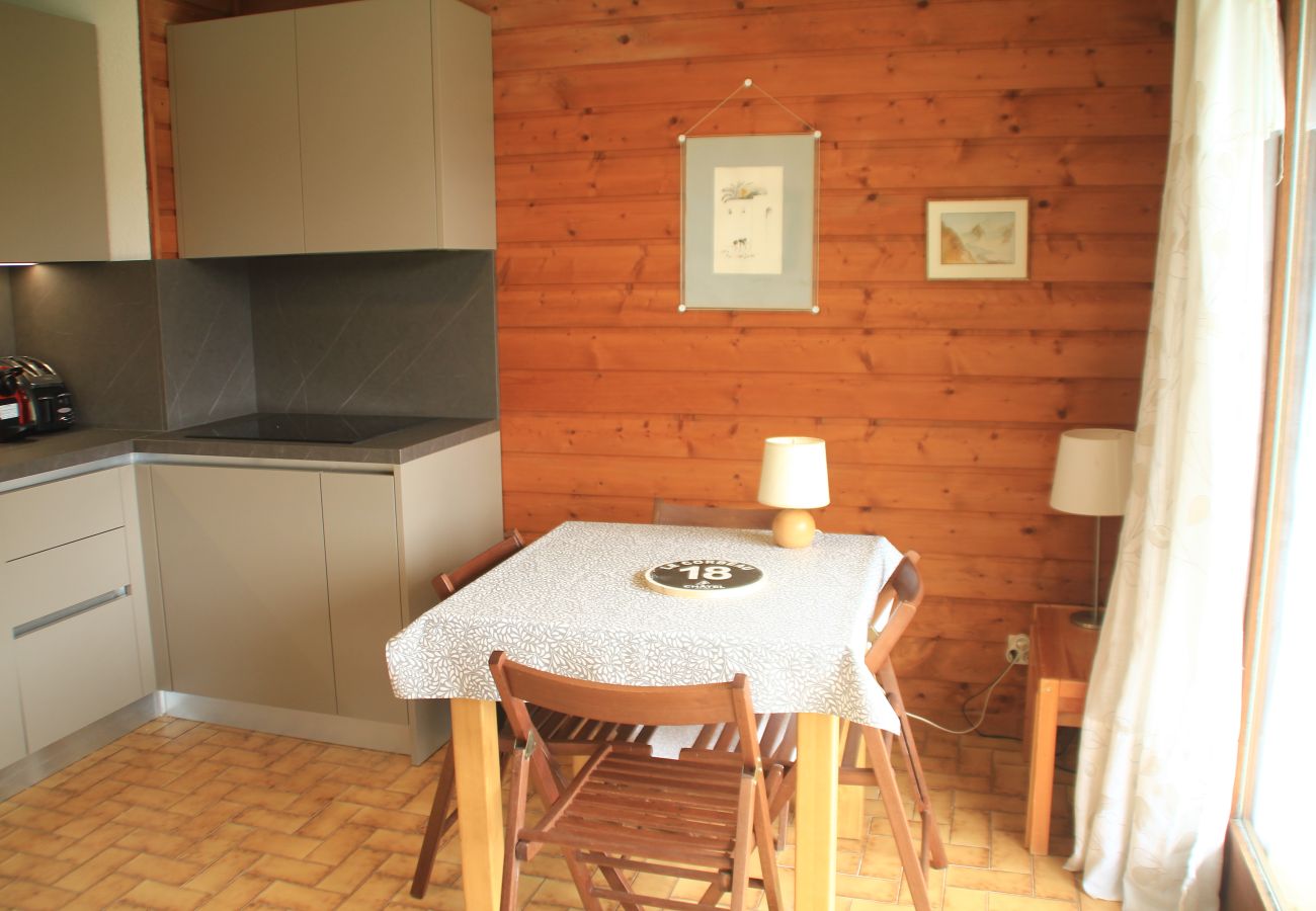 Eetkamer Alpina Dorpscentrum  
