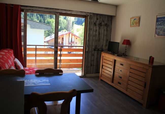 Studio in Châtel - Portes Du Soleil PSA47 TELECABINE & MOUNTAIN 4 Per Studio in Châtel - Portes Du Soleil PSA47 TELECABINE & MOUNTAIN 4 Per