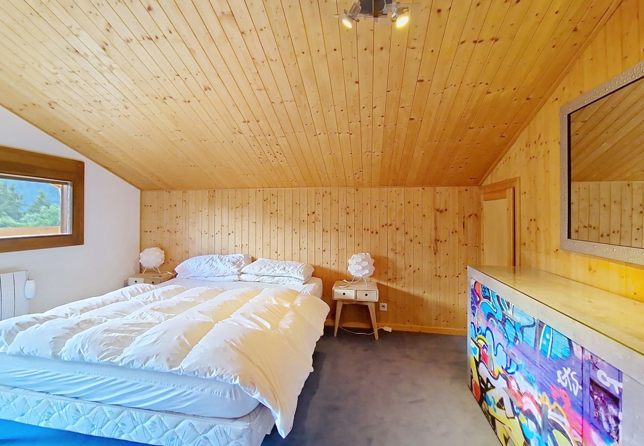 Chalet in Châtel - Chalet Casimir CSM CHARMING & NATURE 10 Pers. Chalet in Châtel - Chalet Casimir CSM CHARMING & NATURE 10 Pers.