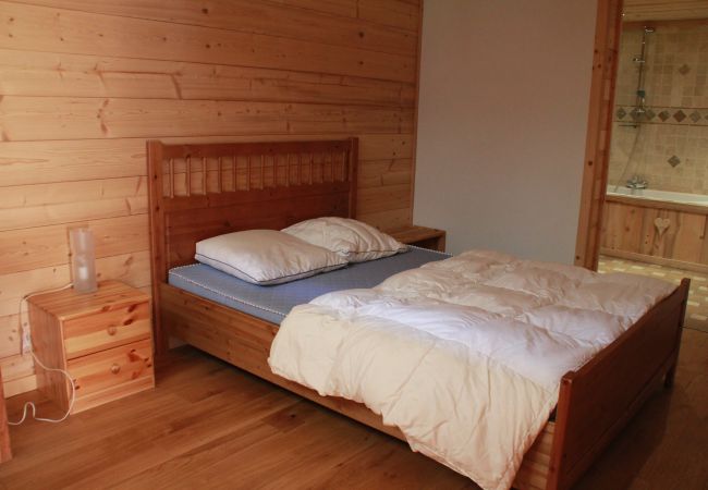 Chalet in Châtel - Chalet Fleur d'oranger FLO NATURE & QUIET 13 Pers. Chalet in Châtel - Chalet Fleur d'oranger FLO NATURE & QUIET 13 Pers.