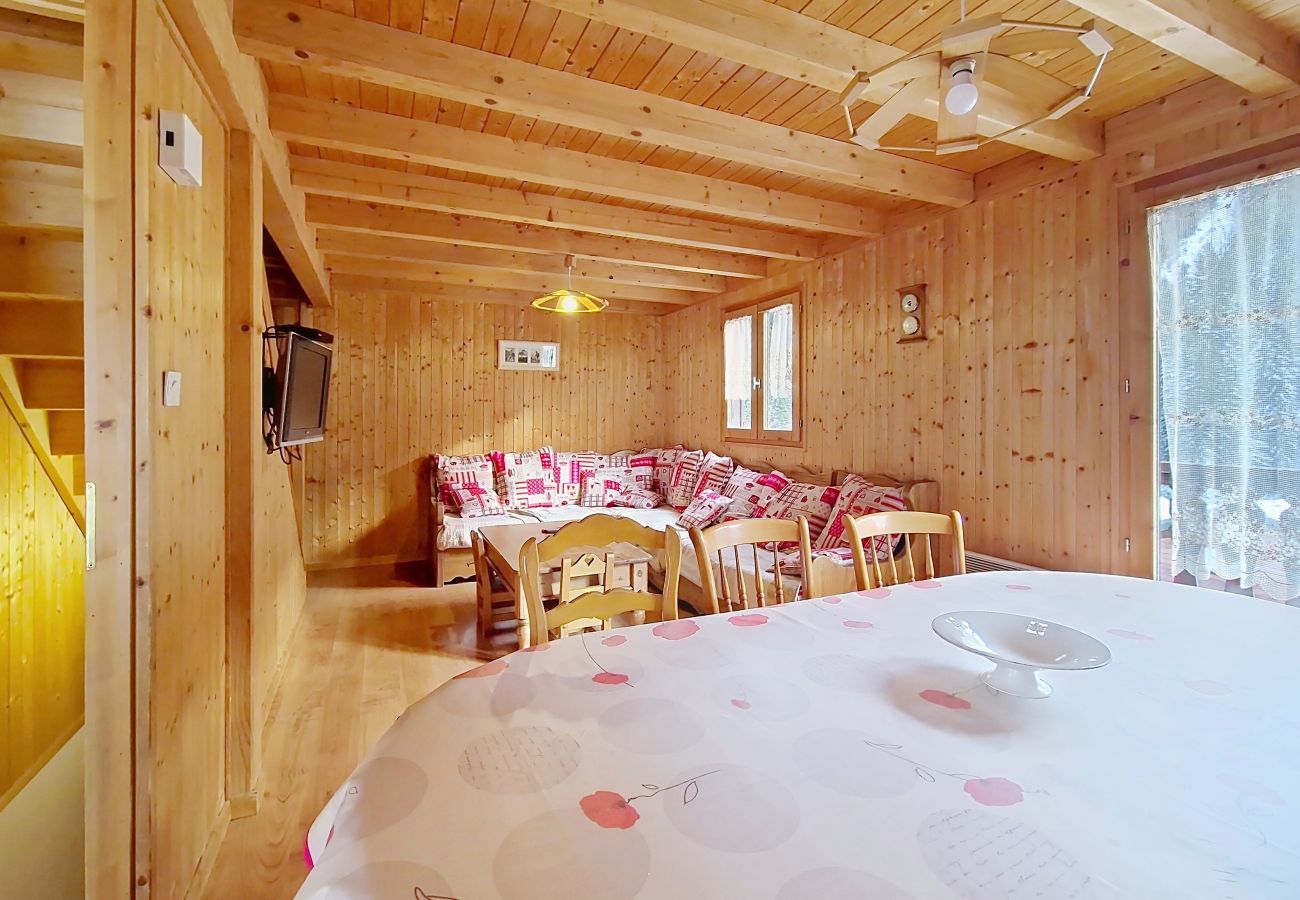 Chalet in Châtel - Chalet Jet d'Eau JD20 NATURE & MOUNTAIN  8 Pers.