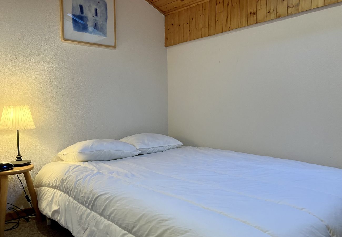 Kamer Forsythia Oy 