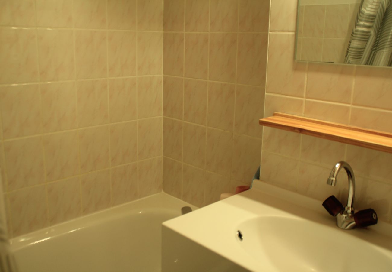 Badkamer Forsythia Oy 