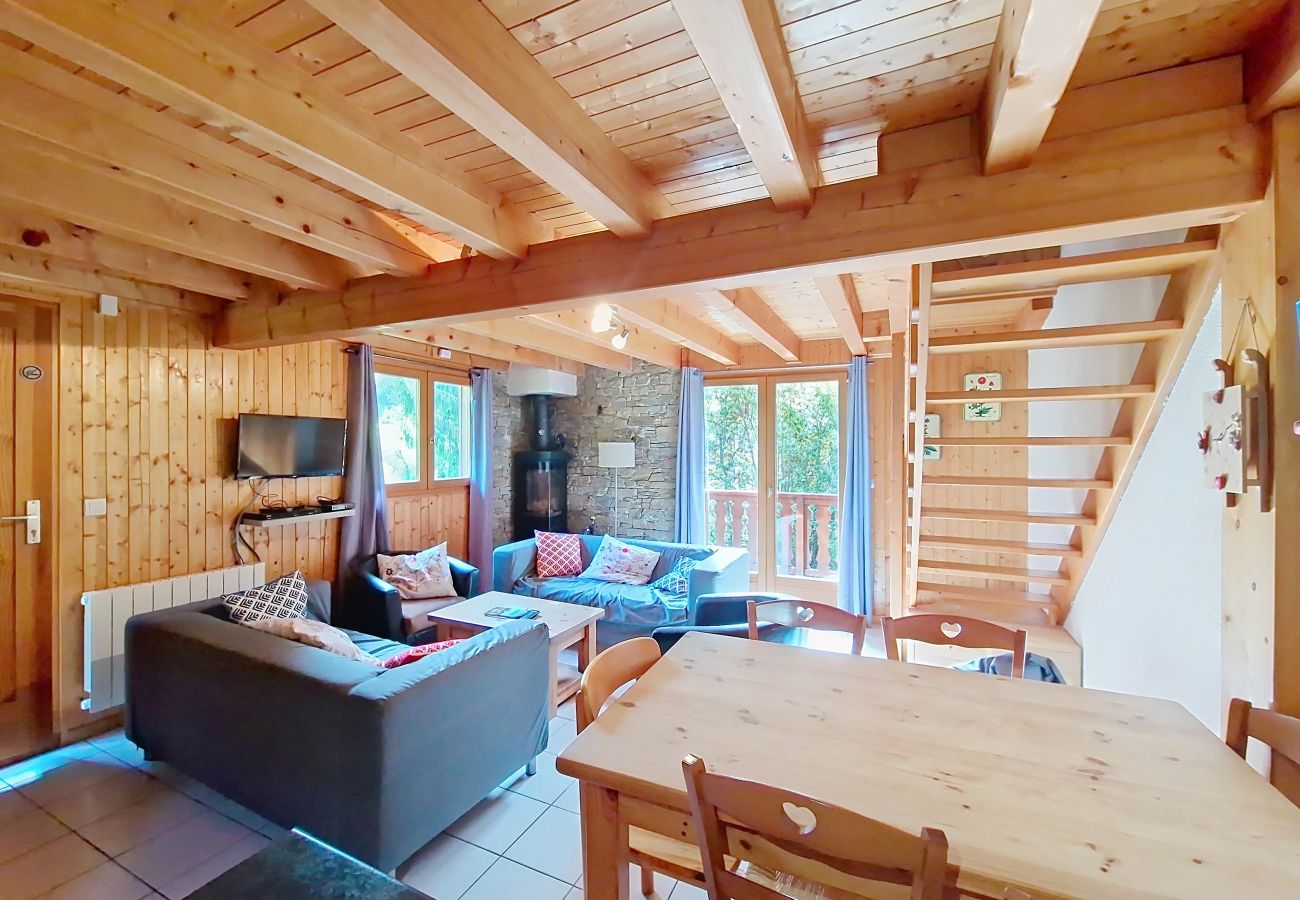 Chalet in Châtel - Chalet Papillon PPL NATURE & COSY 6 Pers. Chalet in Châtel - Chalet Papillon PPL NATURE & COSY 6 Pers.