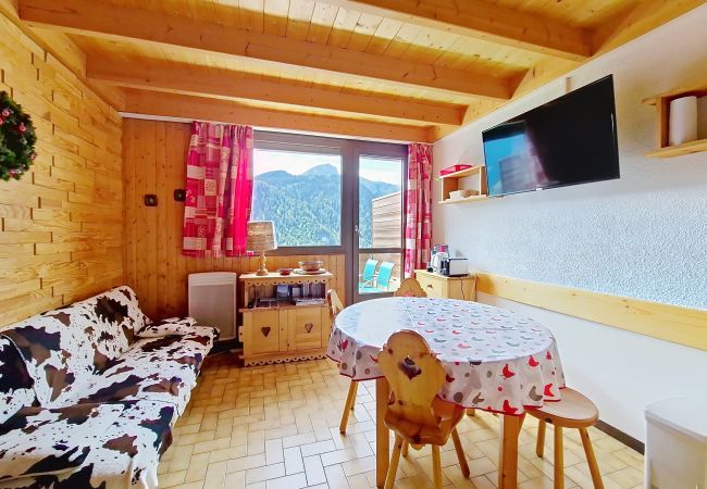  in Châtel - Hameau des 4 Saisons HSG226 MOUNTAIN & VIEW 6 Pers