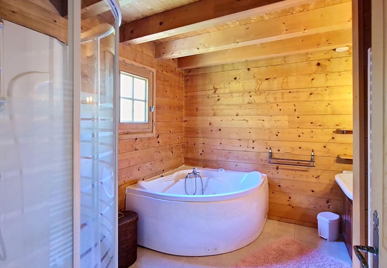 Chalet in Châtel - Chalet Saint Eloy CSE COSY & NATURE 14 Pers.