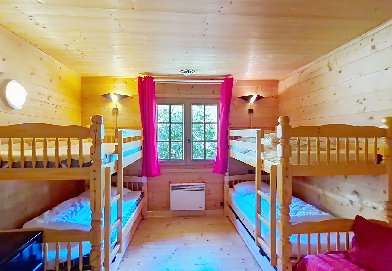 Chalet in Châtel - Chalet Saint Eloy CSE COSY & NATURE 14 Pers.