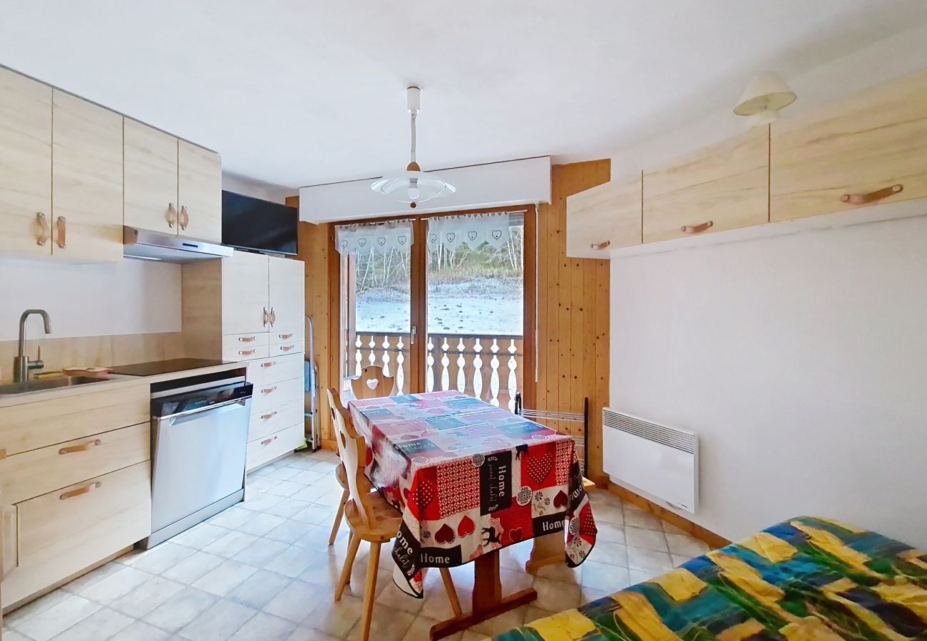 Dining room Violettes 12 - Linga