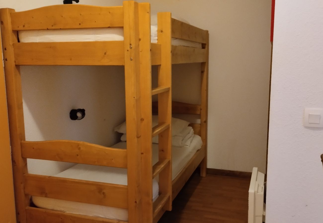 Appartement in Orelle - Hameau 4 106 - SPA & PISCINE appartement 6 pers