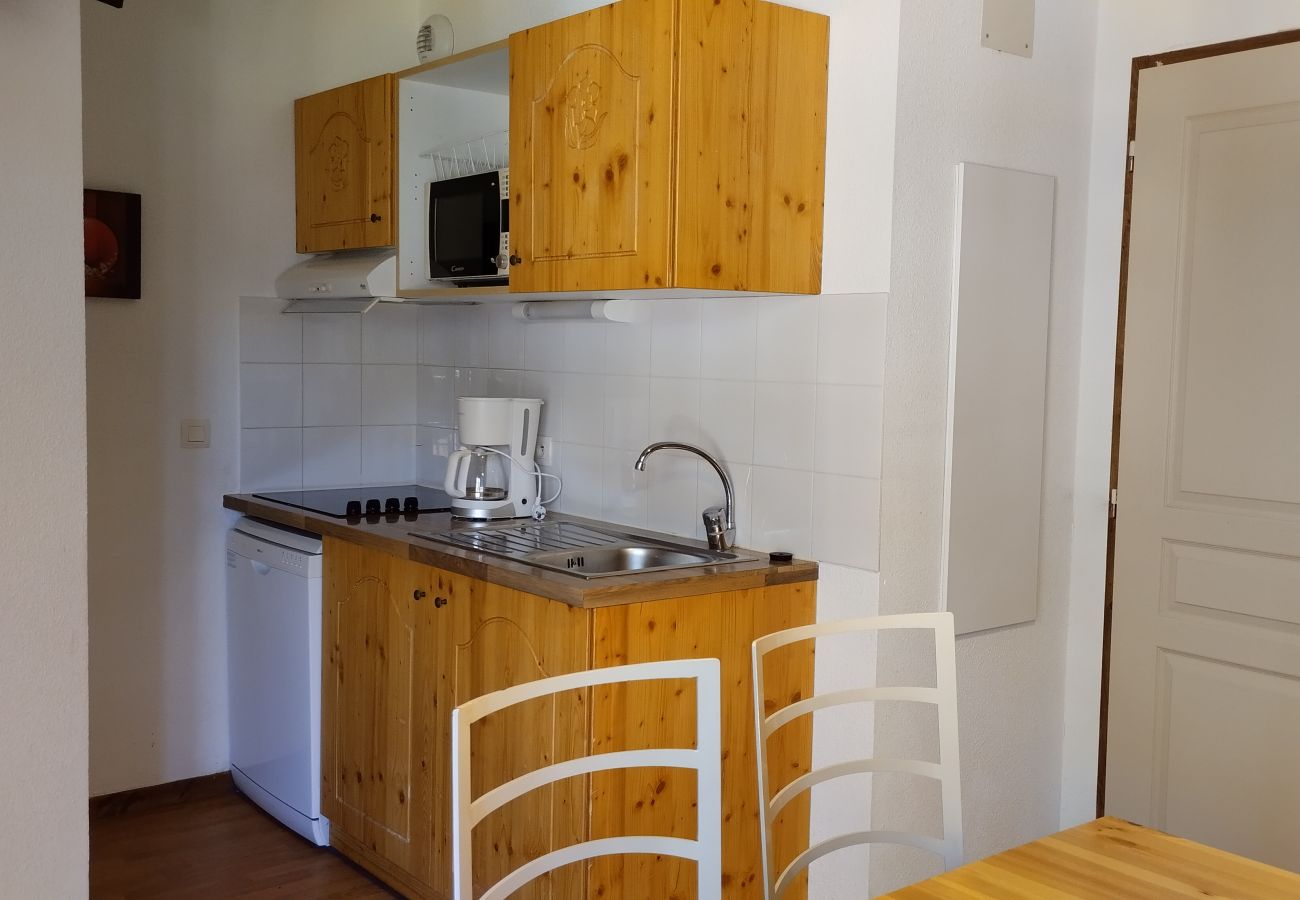 Appartement in Orelle - Hameau 4 106 - SPA & PISCINE appartement 6 pers