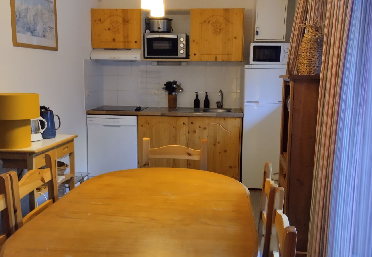 Appartement in Orelle - Hameau 3 106- SPA & PISCINE appartement 6 pers