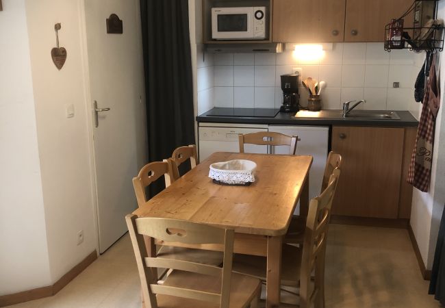 Appartement à Val Cenis - Balcons B 011 - PARC NAT. VANOISE appart. 6 pers. Appartement à Val Cenis - Balcons B 011 - PARC NAT. VANOISE appart. 6 pers.