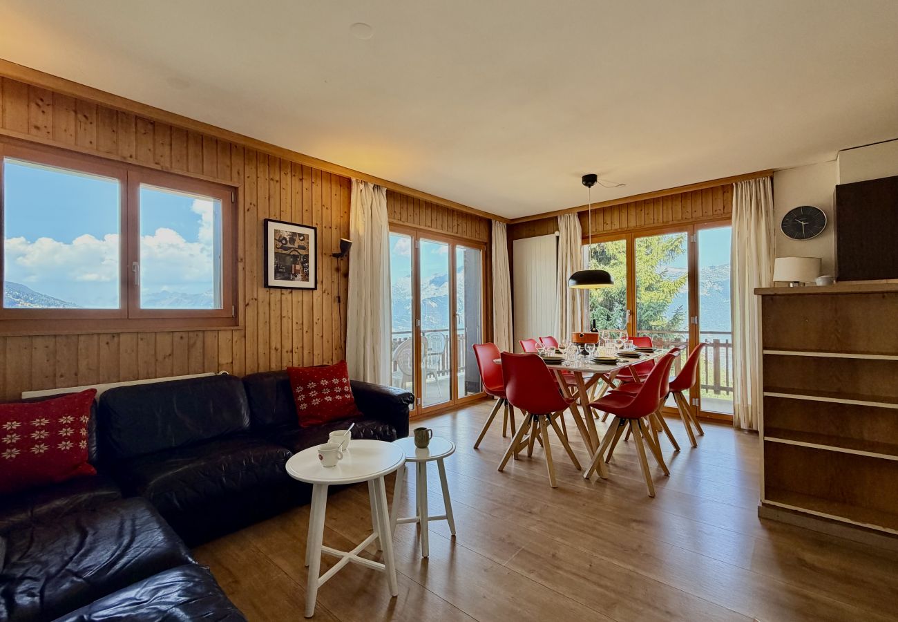 Salle à manger Appartement Gentianes G 010 à Veysonnaz en Suisse