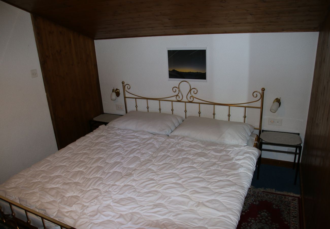 Chambre à coucher Magrappé M 647