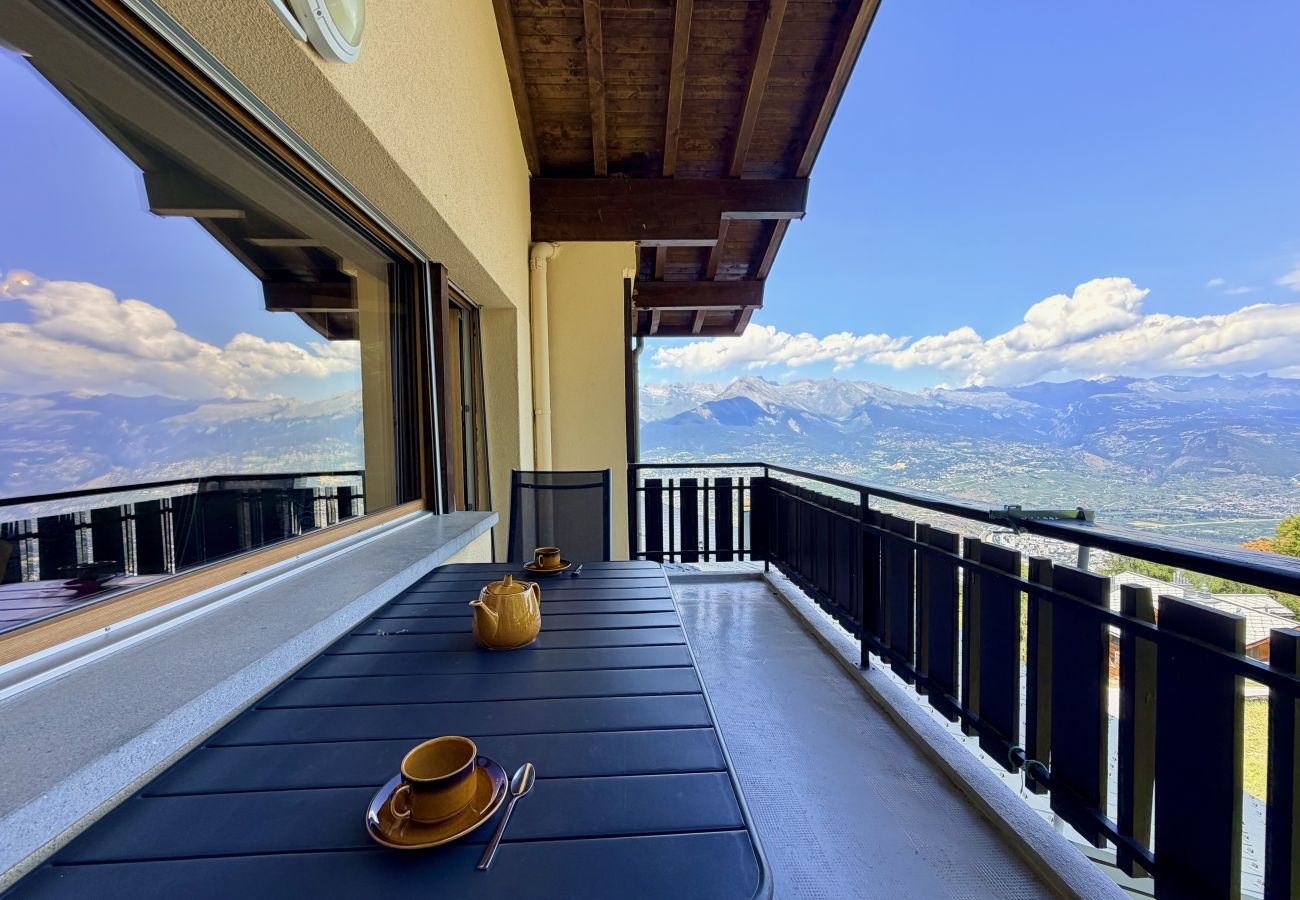 Balcon Appartement Magrappé M 647 à Veysonnaz en Suisse