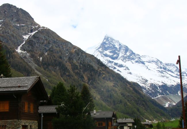 Appartement à Zinal - Polaris 1 006 - LUXE & SKI LIFT apartment 6 pers Appartement à Zinal - Polaris 1 006 - LUXE & SKI LIFT apartment 6 pers