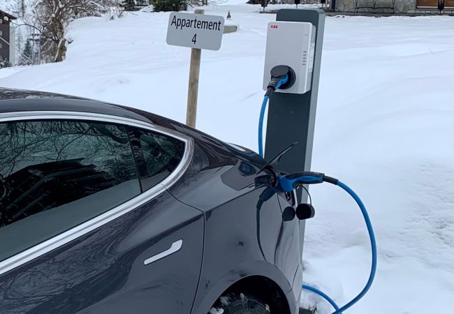 Appartement à Zinal - Polaris 1 004 - LUXE & SKI LIFT apartment 6 pers Appartement à Zinal - Polaris 1 004 - LUXE & SKI LIFT apartment 6 pers