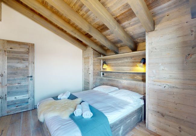 Chalet à Vex - Ecureuil noir COSY & QUIET chalet 10 personnes Chalet à Vex - Ecureuil noir COSY & QUIET chalet 10 personnes