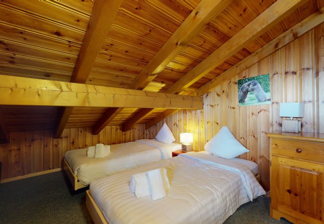 Chalet à Veysonnaz - Tschoueilles 005 MOUNTAIN & QUIET chalet 10 pers Chalet à Veysonnaz - Tschoueilles 005 MOUNTAIN & QUIET chalet 10 pers