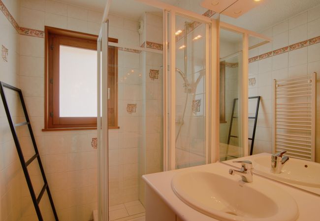 Appartement à Châtel - Evasion EV1 TELECABINE & VIEW 6 Pers. Appartement à Châtel - Evasion EV1 TELECABINE & VIEW 6 Pers.