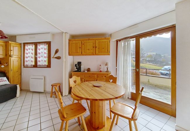 Salle à manger Jonquilles Mouflons 6