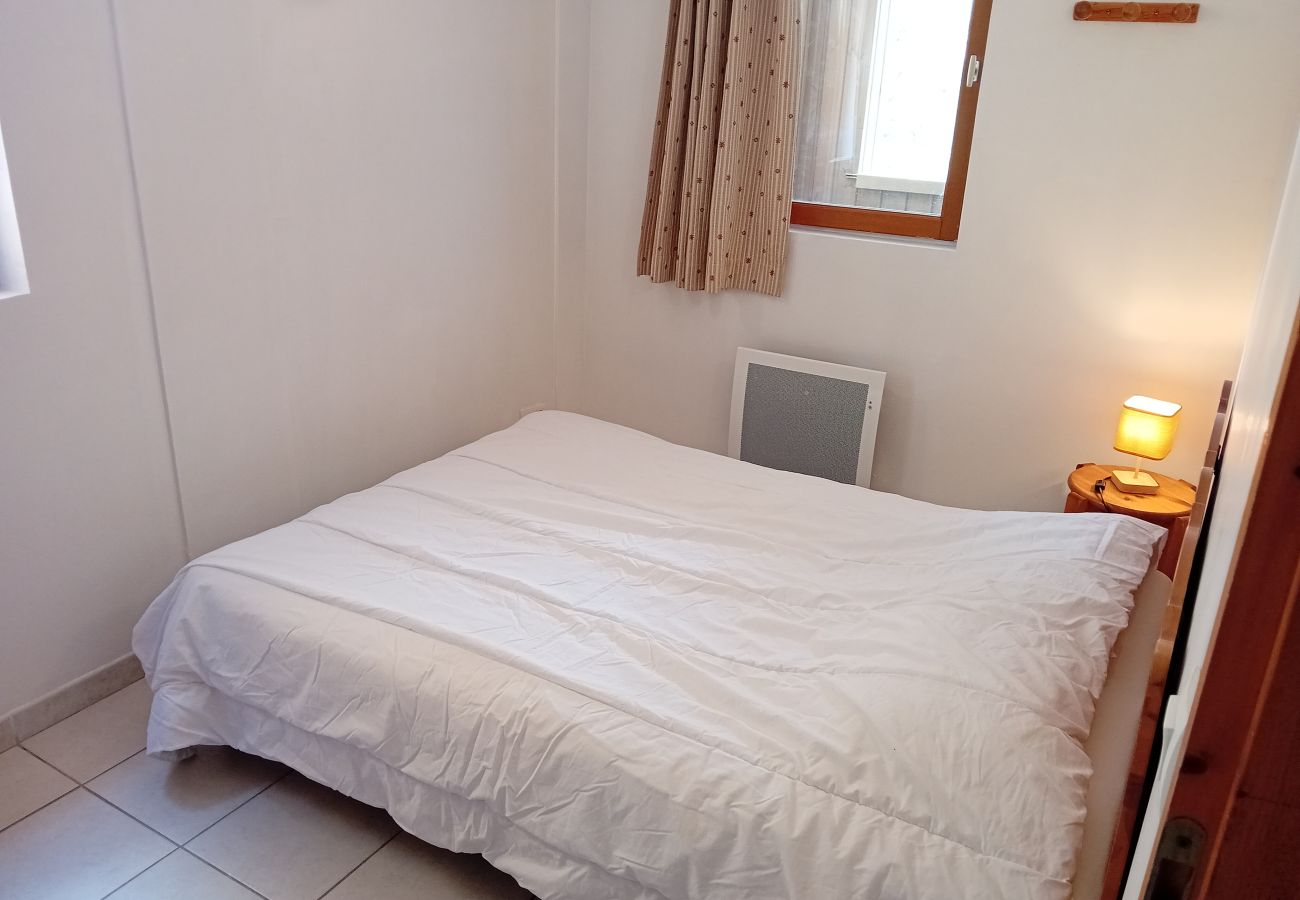 Chambre à coucher Appartement Terrasses F 105 à Termignon en France