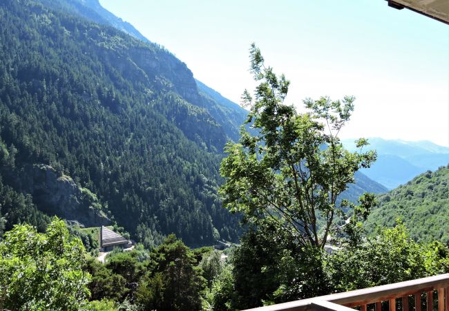 Apartment in Orelle - Hameau 8 002 - SPA & PISCINE appartement 4 pers Apartment in Orelle - Hameau 8 002 - SPA & PISCINE appartement 4 pers