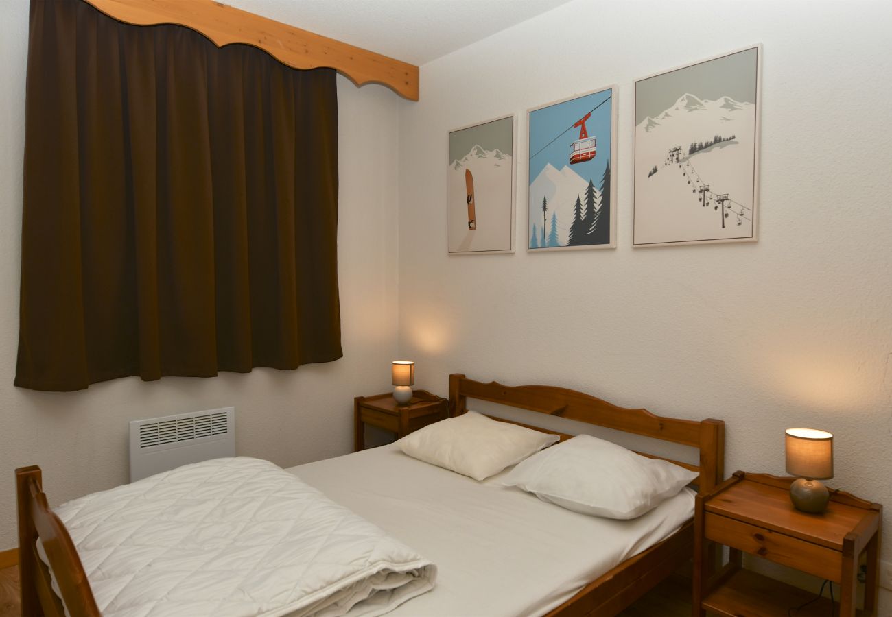 Apartment in Chamrousse - Vercors 1 035-FAMILLE & MONTAGNE appart. 6 pers