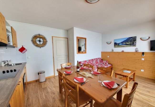 Apartment in Chamrousse - Vercors 2 009-FAMILLE & MONTAGNE appart. 6 pers Apartment in Chamrousse - Vercors 2 009-FAMILLE & MONTAGNE appart. 6 pers