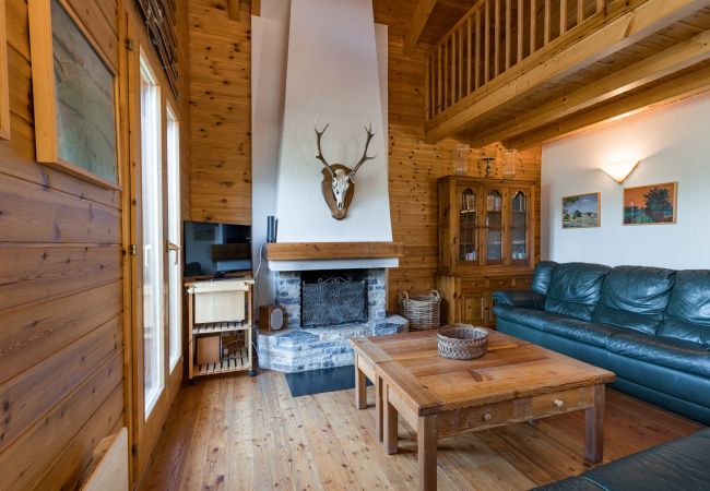 Chalet in Veysonnaz - Aeolus MOUNTAIN & QUIET chalet 12 pers Chalet in Veysonnaz - Aeolus MOUNTAIN & QUIET chalet 12 pers