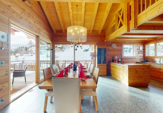 Chalet in Hérémence - Etoiles des Neiges LUXE & JACUZZI chalet 12 pers Chalet in Hérémence - Etoiles des Neiges LUXE & JACUZZI chalet 12 pers