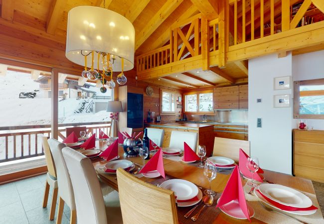 Chalet in Hérémence - Etoiles des Neiges LUXE & JACUZZI chalet 12 pers Chalet in Hérémence - Etoiles des Neiges LUXE & JACUZZI chalet 12 pers