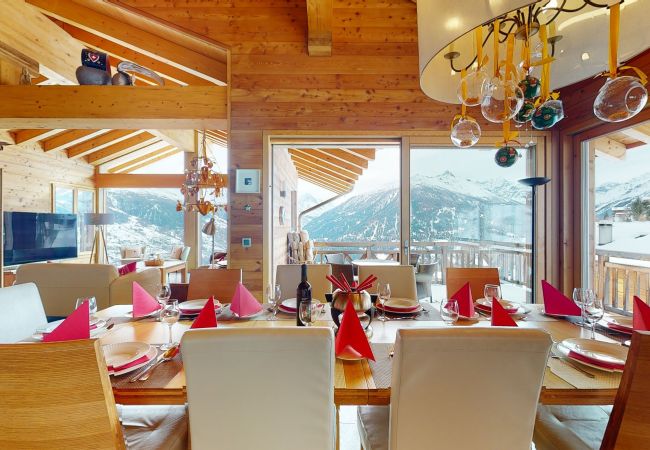 Chalet in Hérémence - Etoiles des Neiges LUXE & JACUZZI chalet 12 pers Chalet in Hérémence - Etoiles des Neiges LUXE & JACUZZI chalet 12 pers