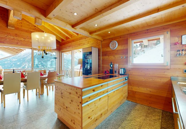 Chalet in Hérémence - Etoiles des Neiges LUXE & JACUZZI chalet 12 pers Chalet in Hérémence - Etoiles des Neiges LUXE & JACUZZI chalet 12 pers