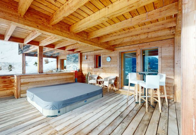 Chalet in Hérémence - Etoiles des Neiges LUXE & JACUZZI chalet 12 pers Chalet in Hérémence - Etoiles des Neiges LUXE & JACUZZI chalet 12 pers