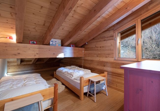 Chalet in Veysonnaz - Hirondelle JACUZZI & LUXURY chalet 12 pers Chalet in Veysonnaz - Hirondelle JACUZZI & LUXURY chalet 12 pers