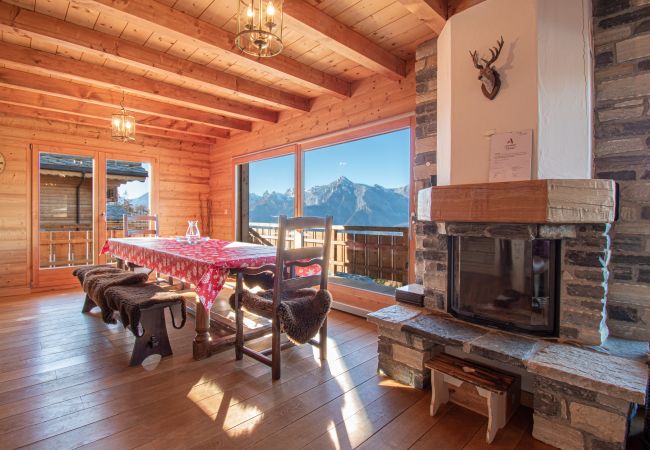 Chalet in Veysonnaz - Hirondelle JACUZZI & LUXURY chalet 12 pers Chalet in Veysonnaz - Hirondelle JACUZZI & LUXURY chalet 12 pers