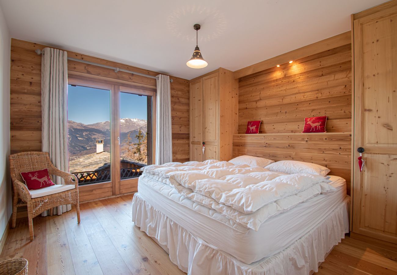 Chalet Hirondelle bedroom 