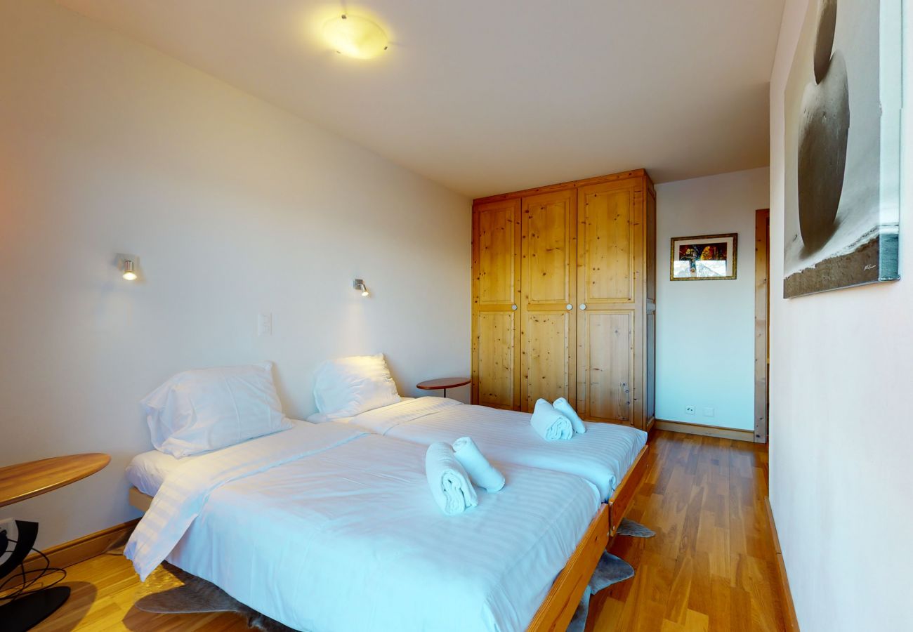 Bedroom, Hauts de Veysonnaz HV1 011 at Veysonnaz in Switzerland