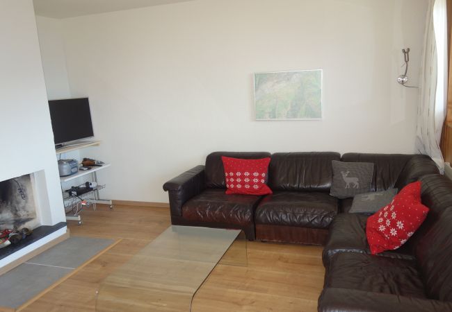 Living room Apartment G 010 in Veysonnaz, Switzerland